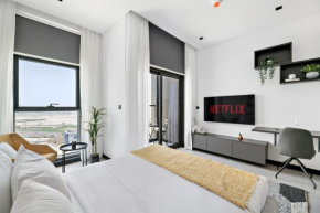 VayK - Fresh & Trendy Studio in Business Bay